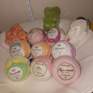 Bubbly Belle Bath Balls